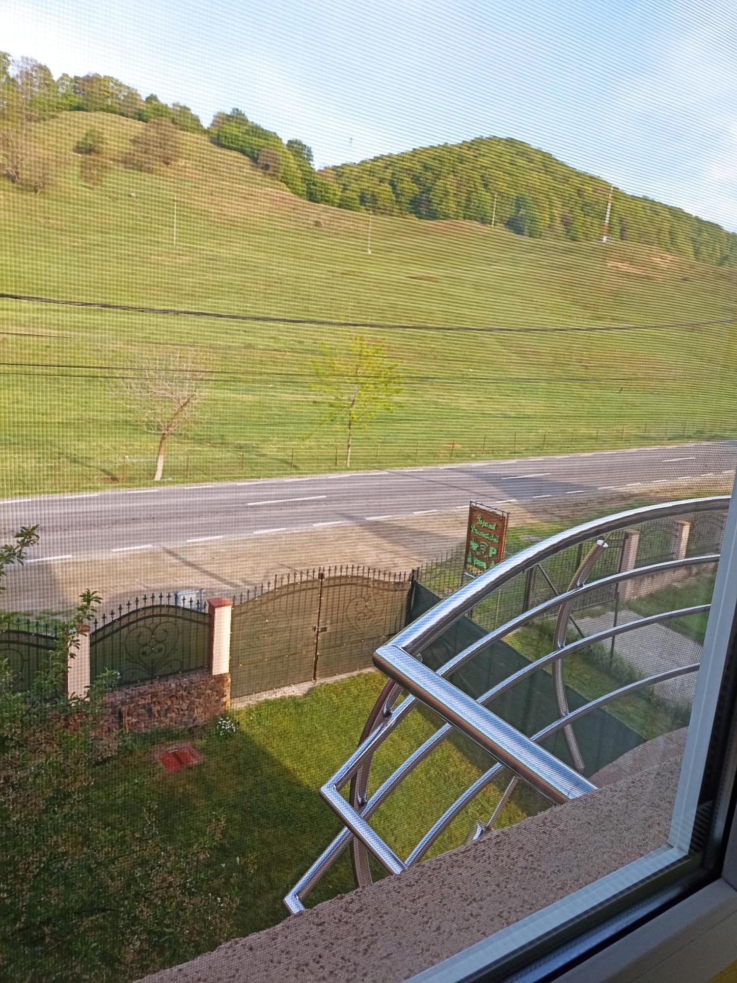 Hotel Popasul Drumetului Transfagarasan Curtea de Argeş Exteriér fotografie